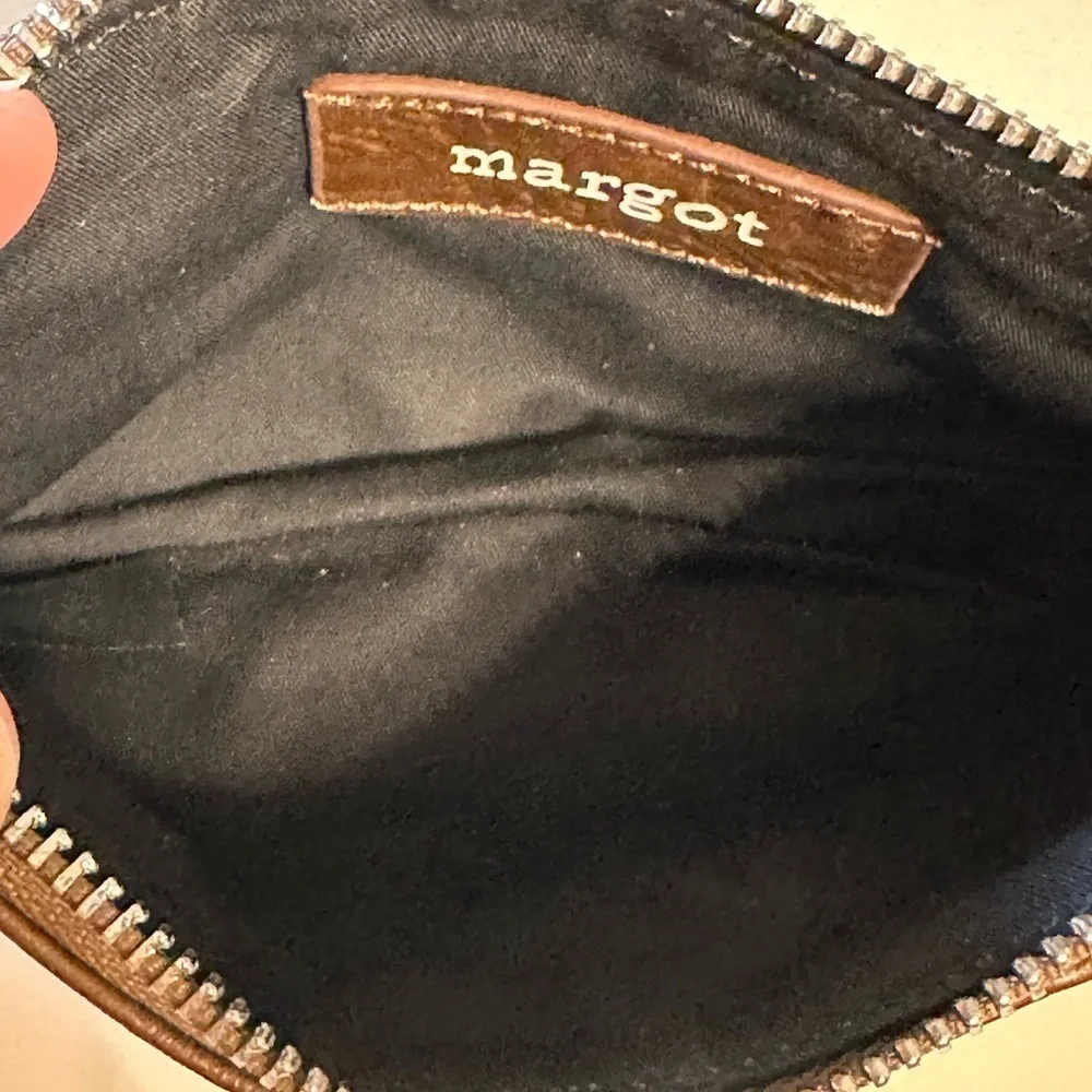 MARGOT Cognac Genuine Leather Card Case Wristlet Wallet Zipper Closure